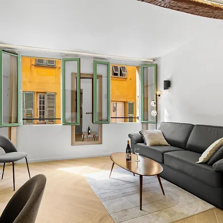Saint-augustin - Old Town Apartment